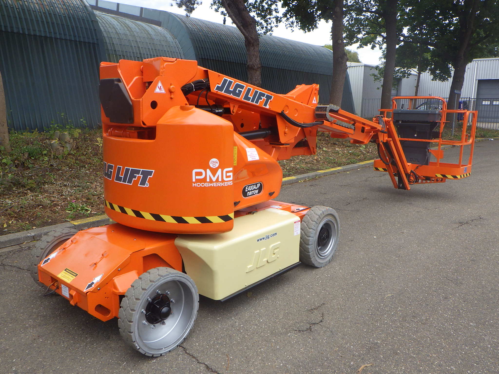 JLG E400AJPN