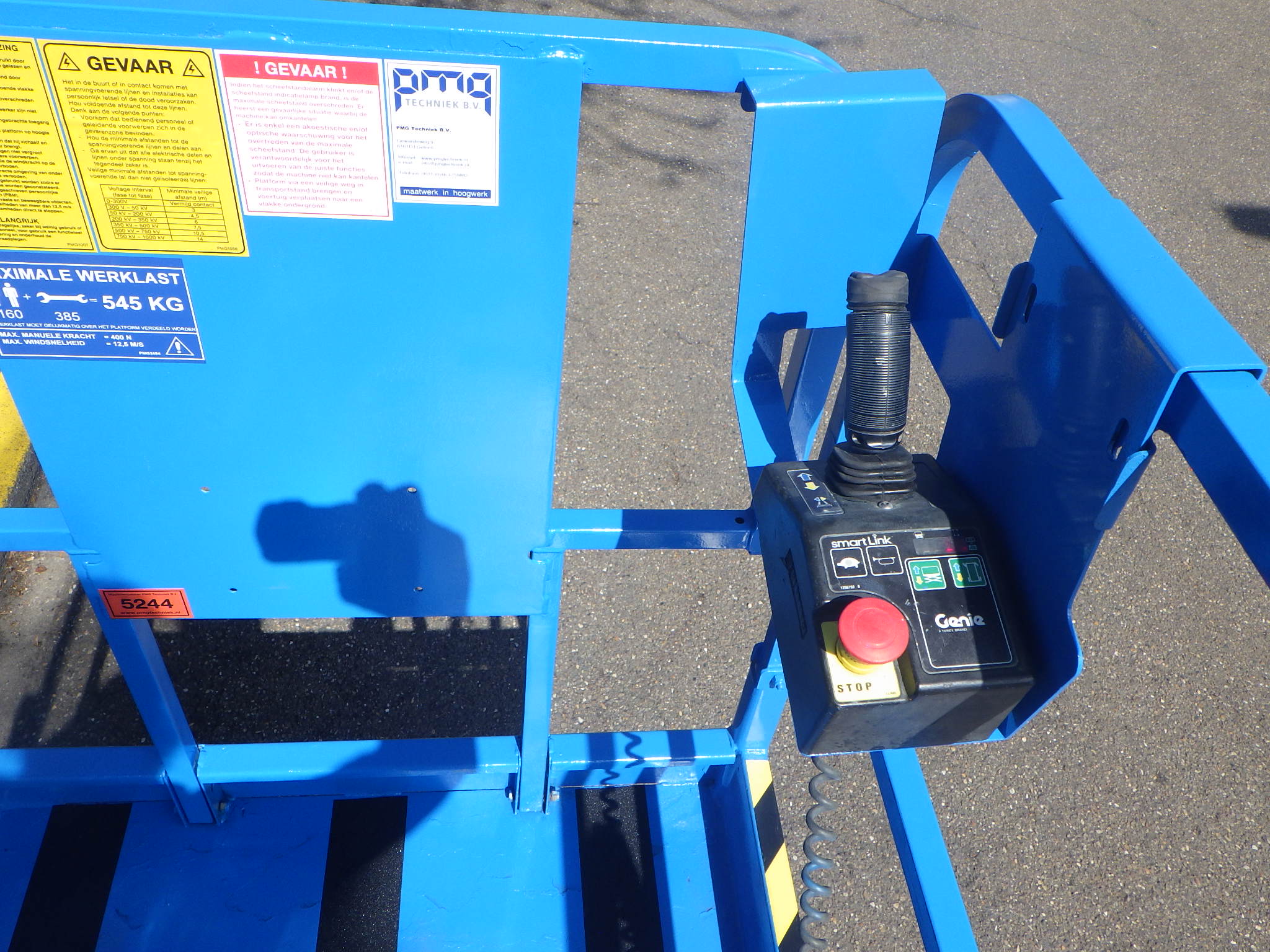 Genie GS-2046