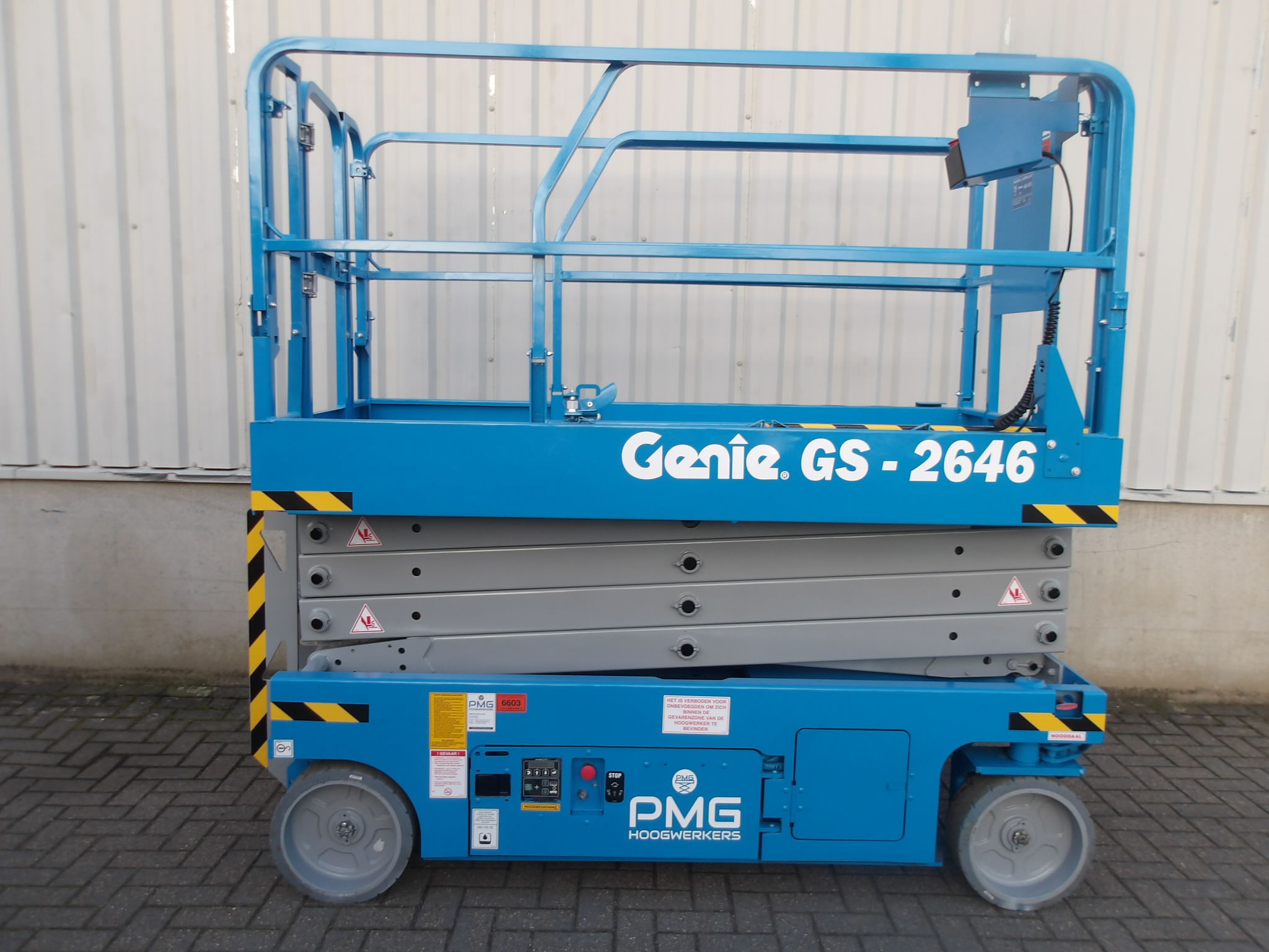 Genie GS-2646