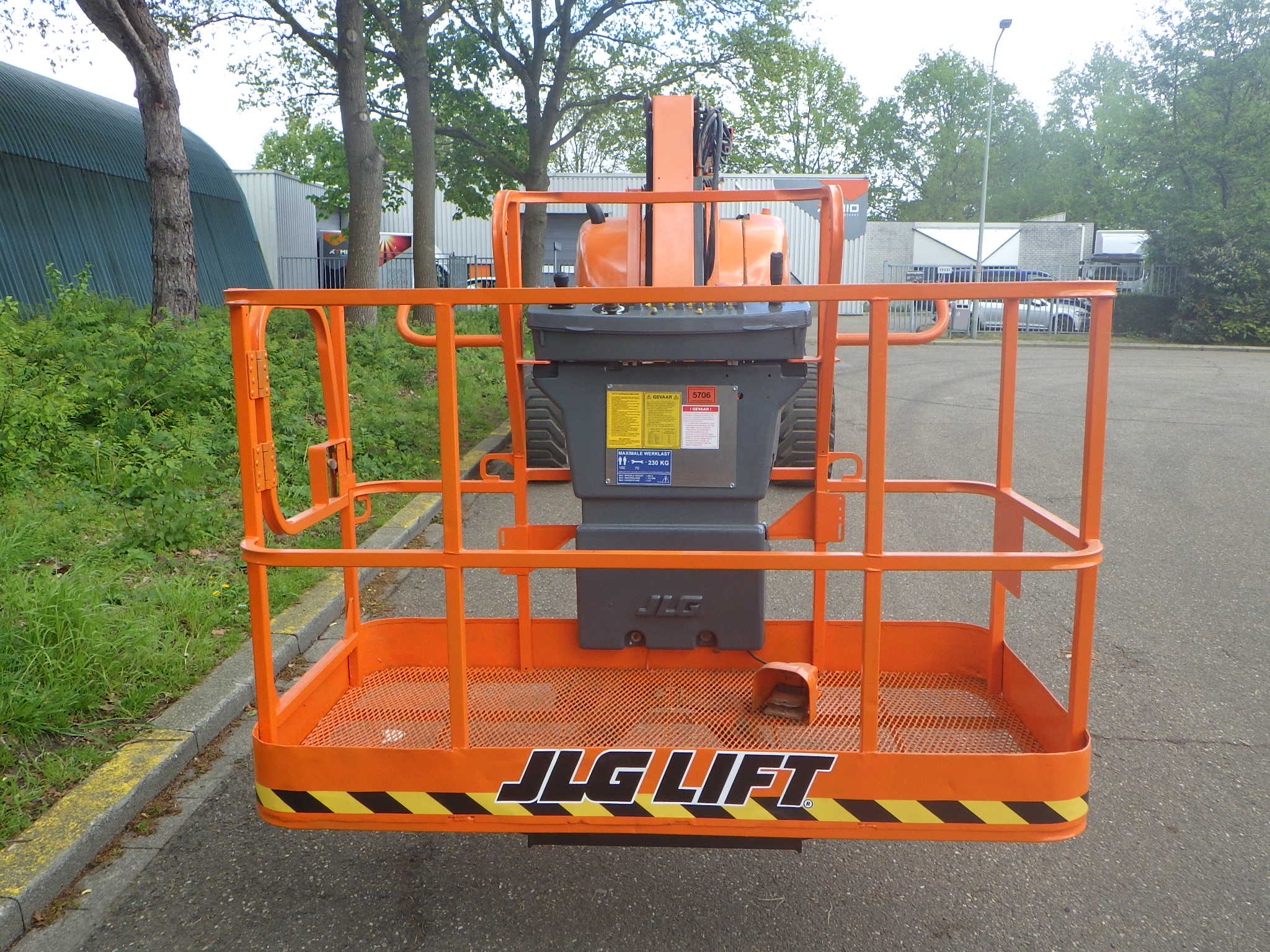 JLG 800AJ | 5706