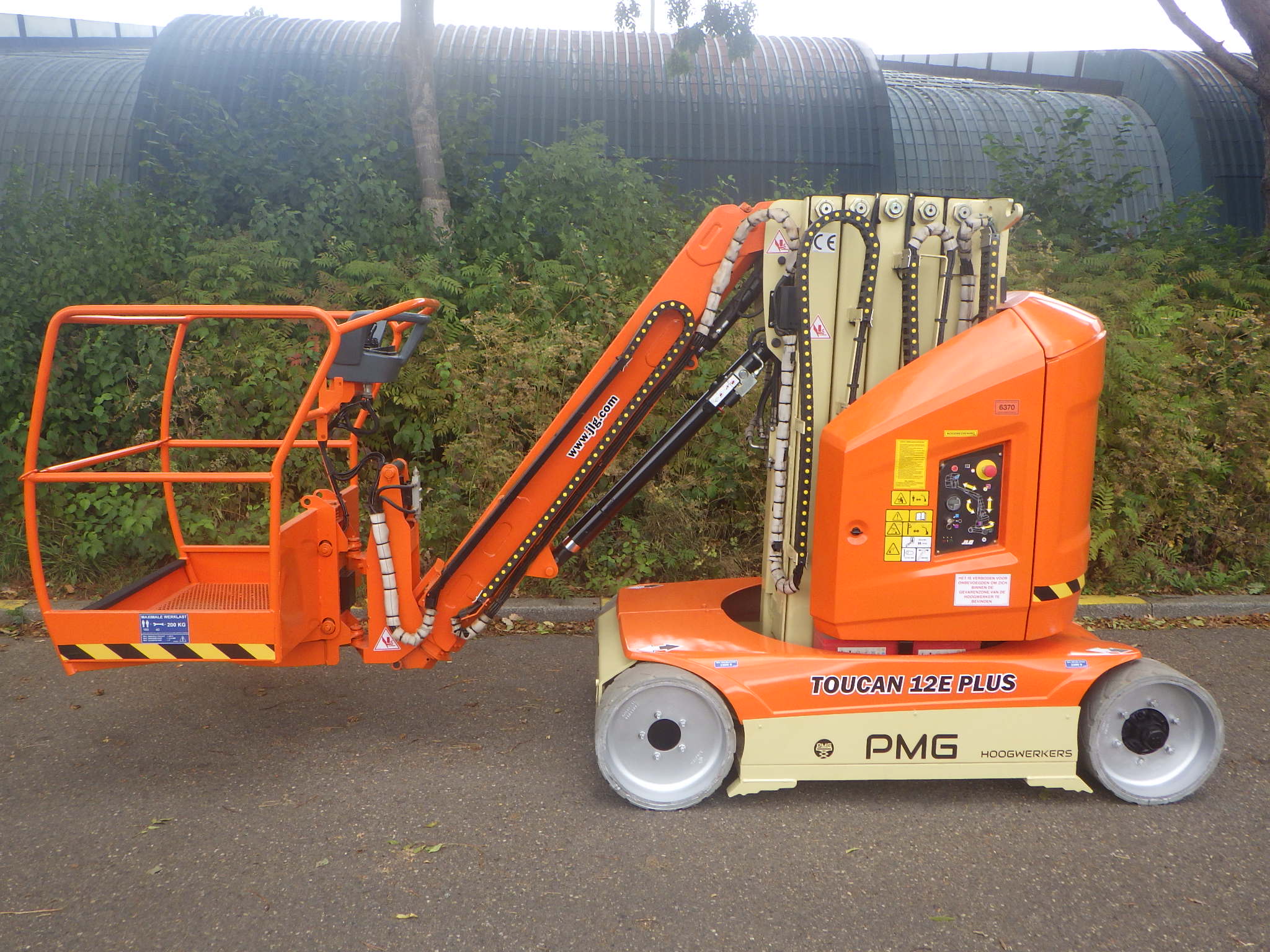 Toucan 12E Plus