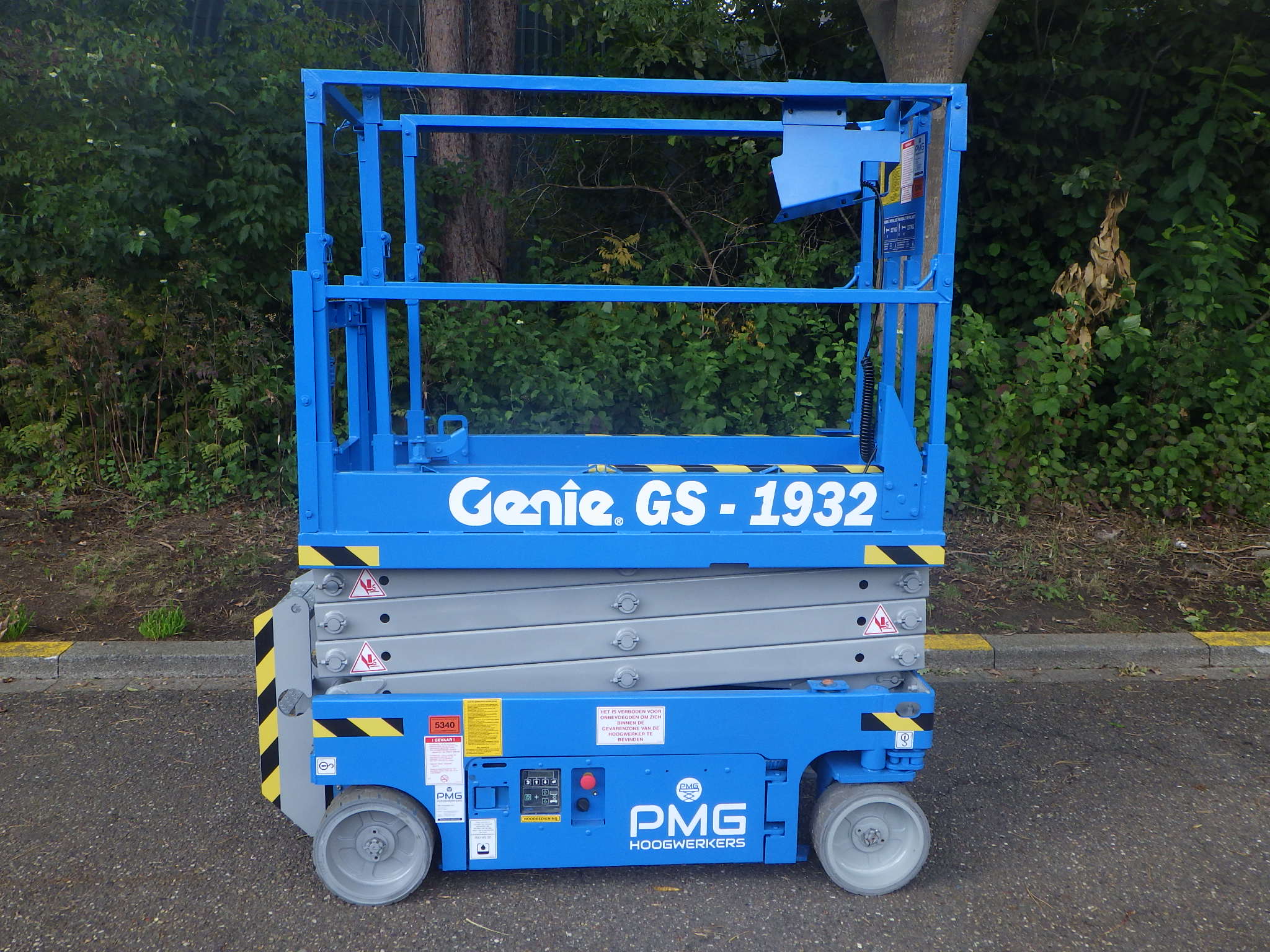 Genie GS-1932