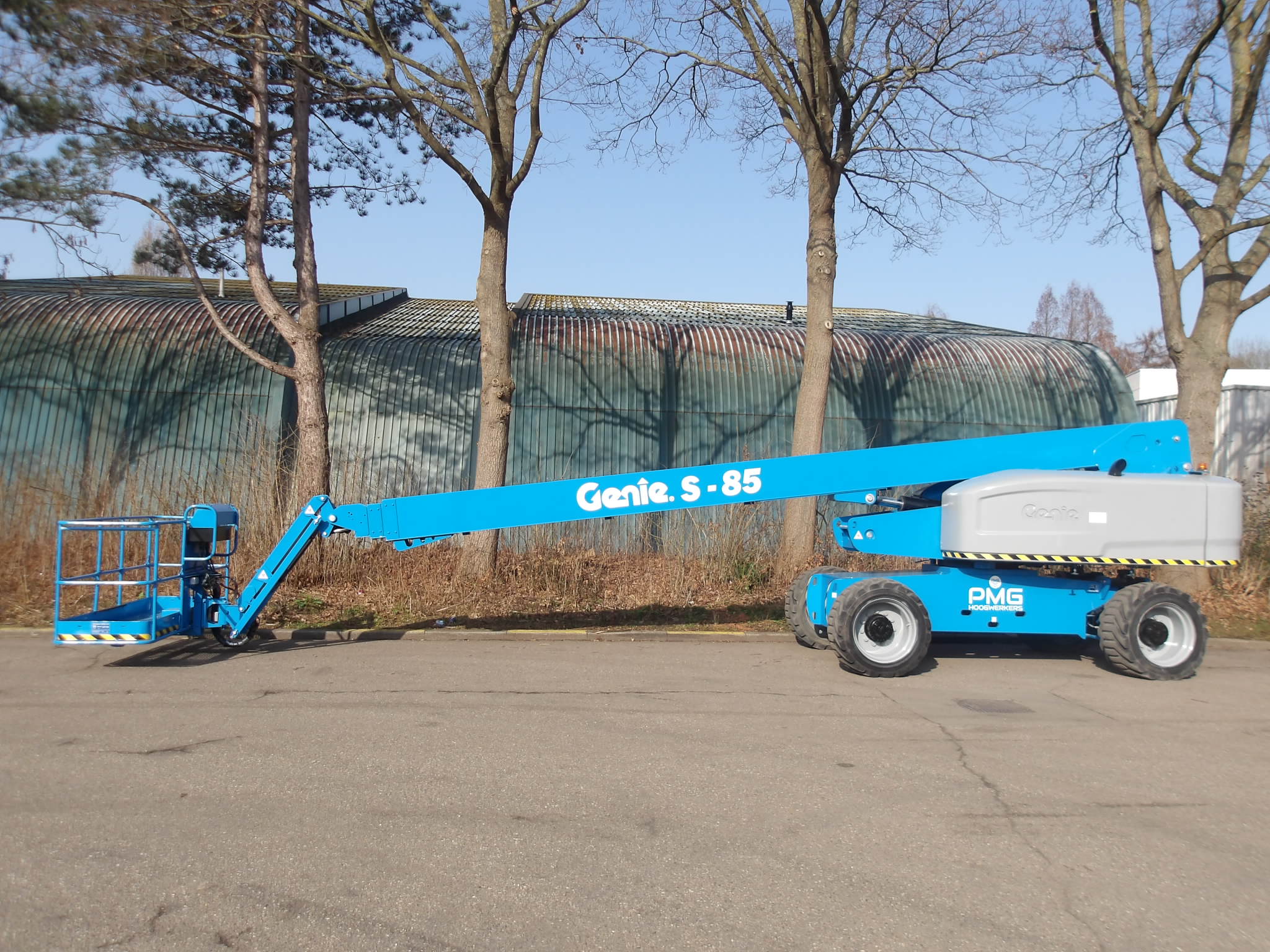 Genie S-85