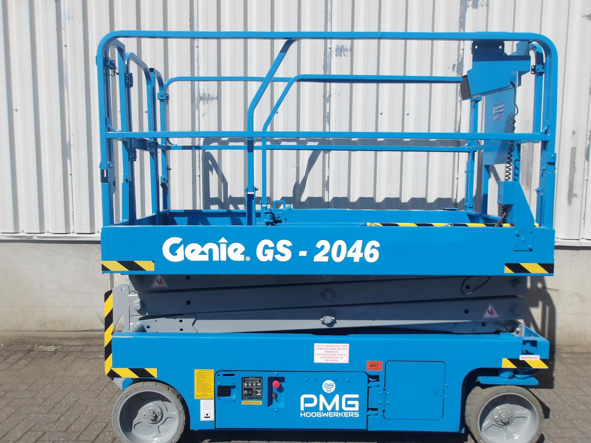 Genie GS-2046