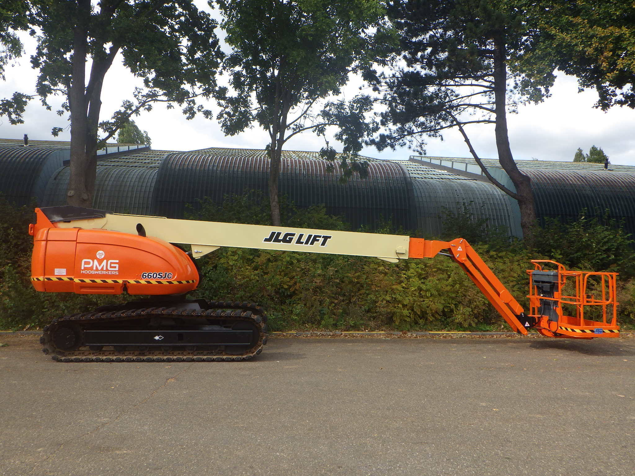 JLG 660SJC