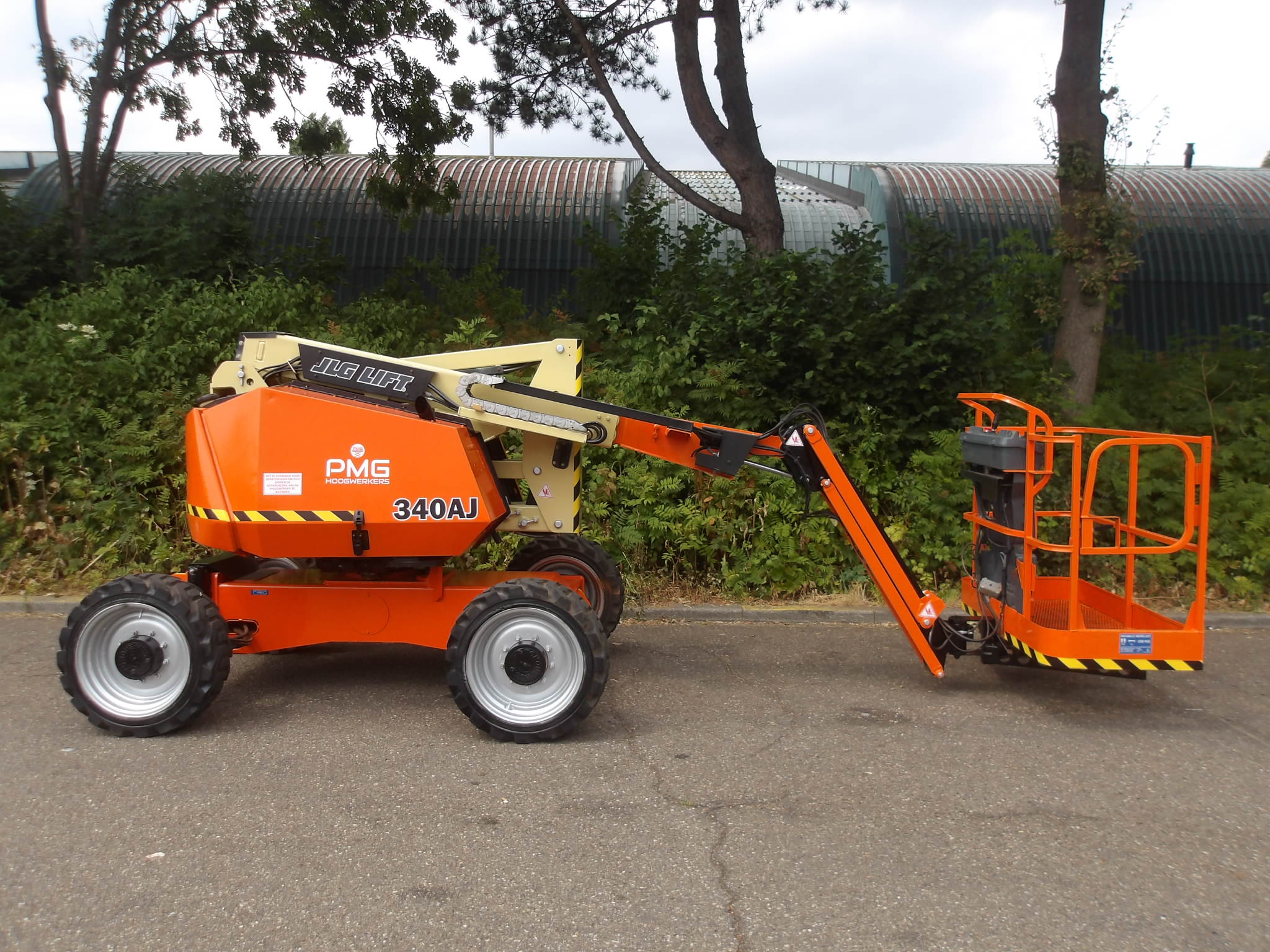 JLG 340AJ 
