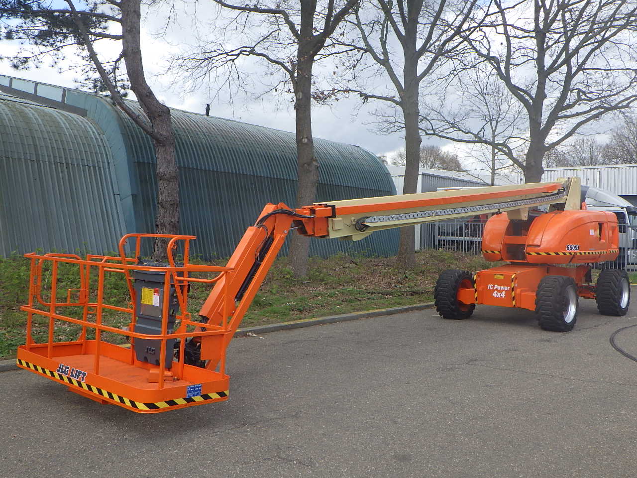 JLG 860SJ