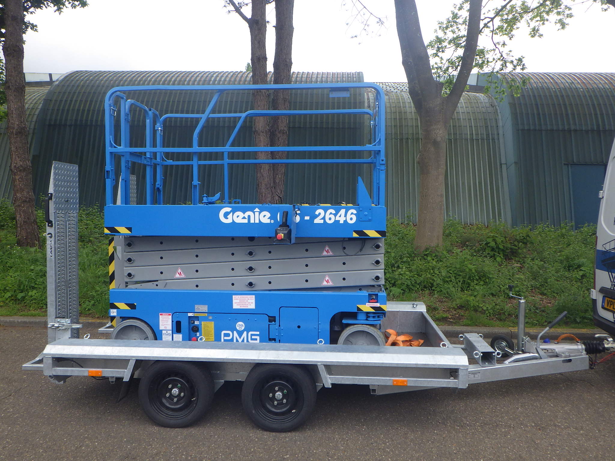 Genie GS-2646 op aanhanger