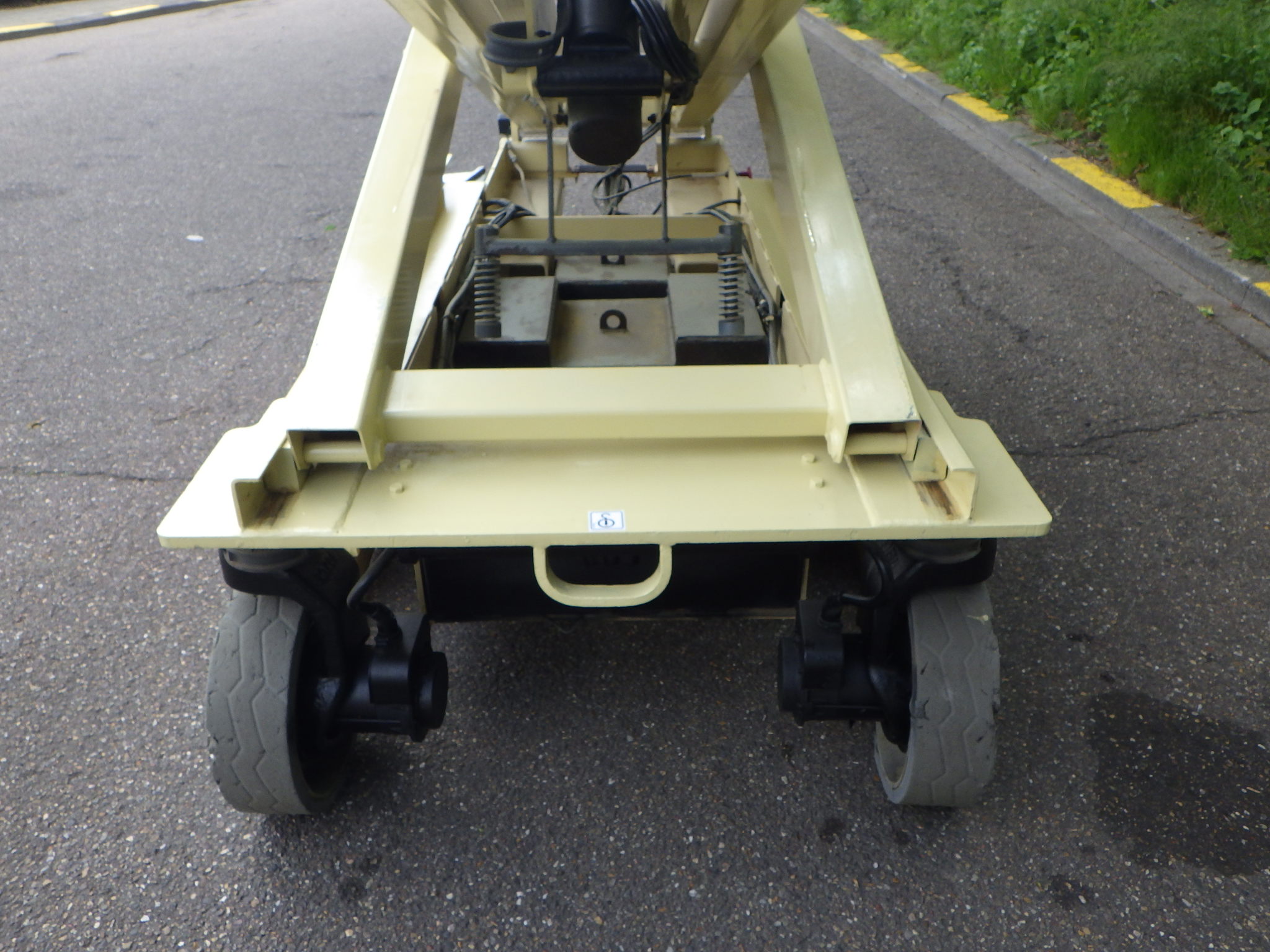 JLG 3246ES 