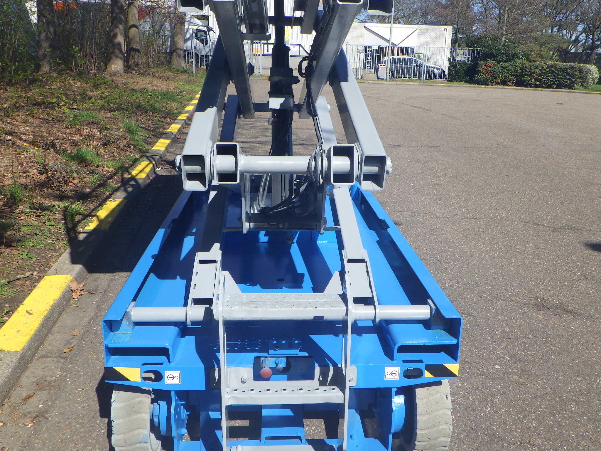 Genie GS-2046
