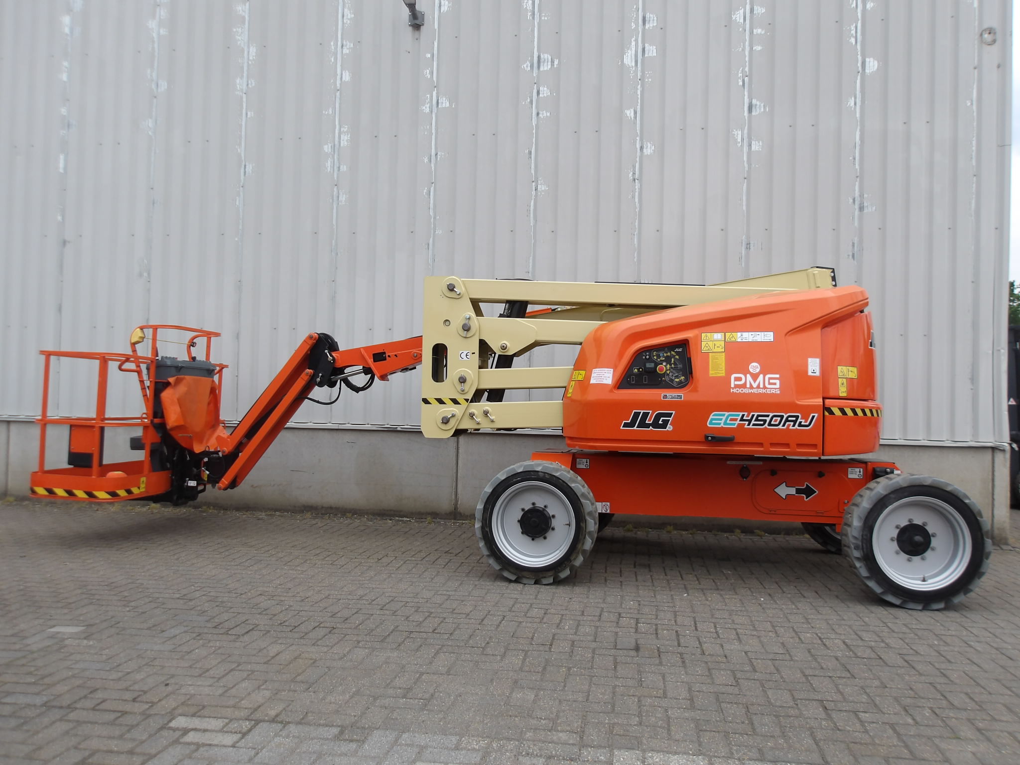 JLG EC450AJ