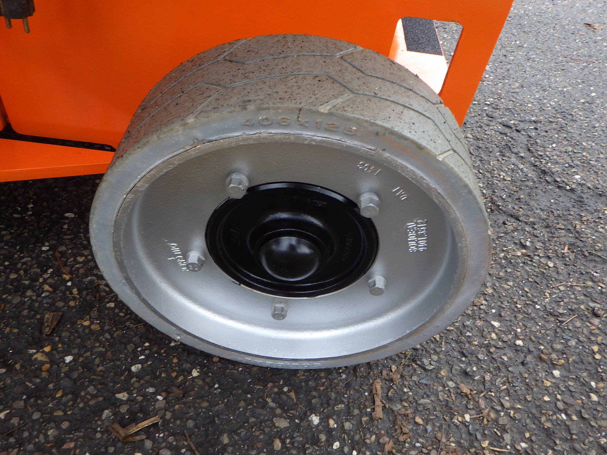 JLG 3246ES 
