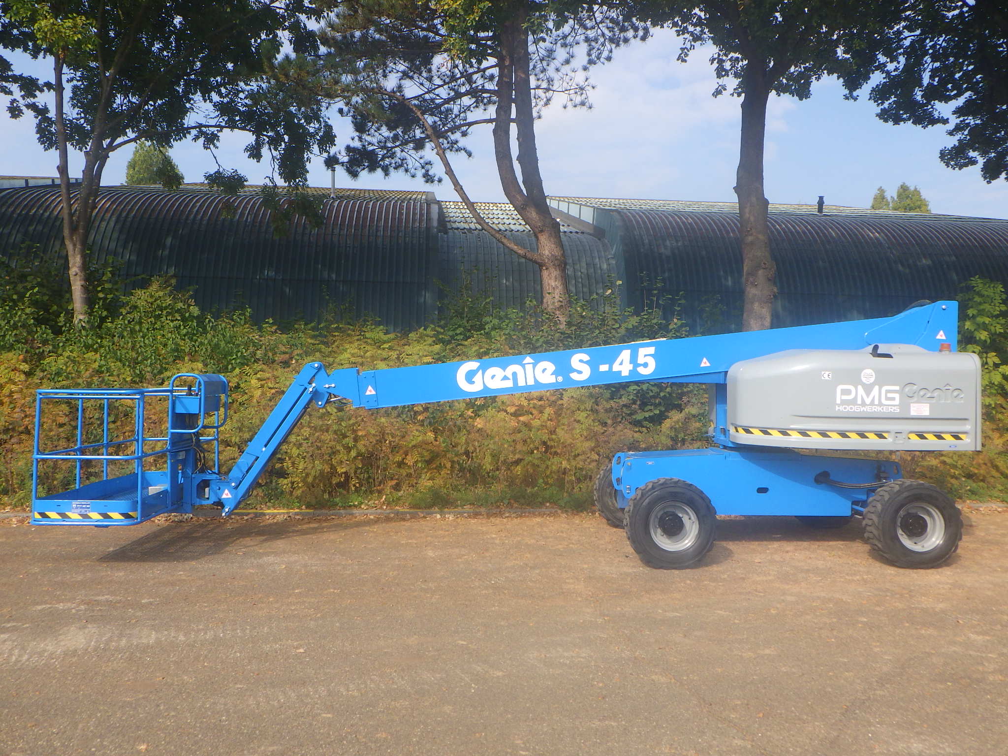 Genie S-45