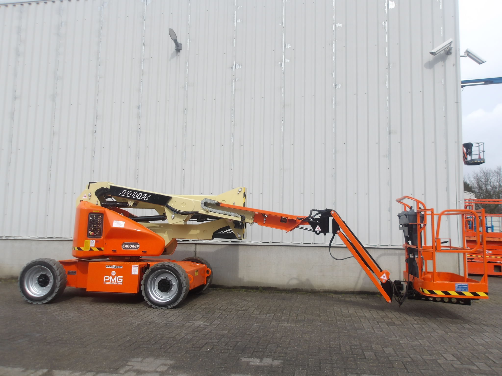 JLG E400AJPN