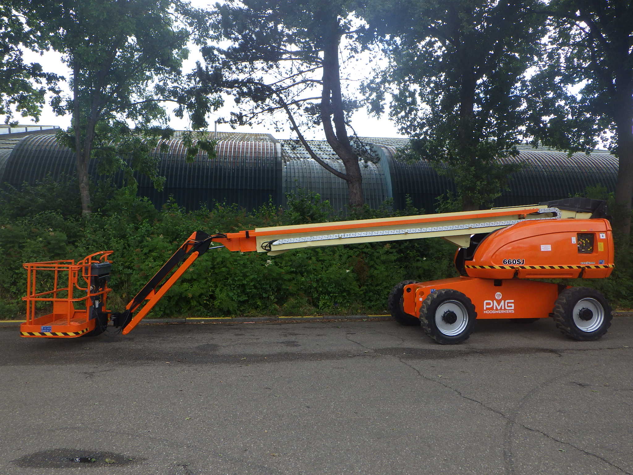 JLG 660SJ