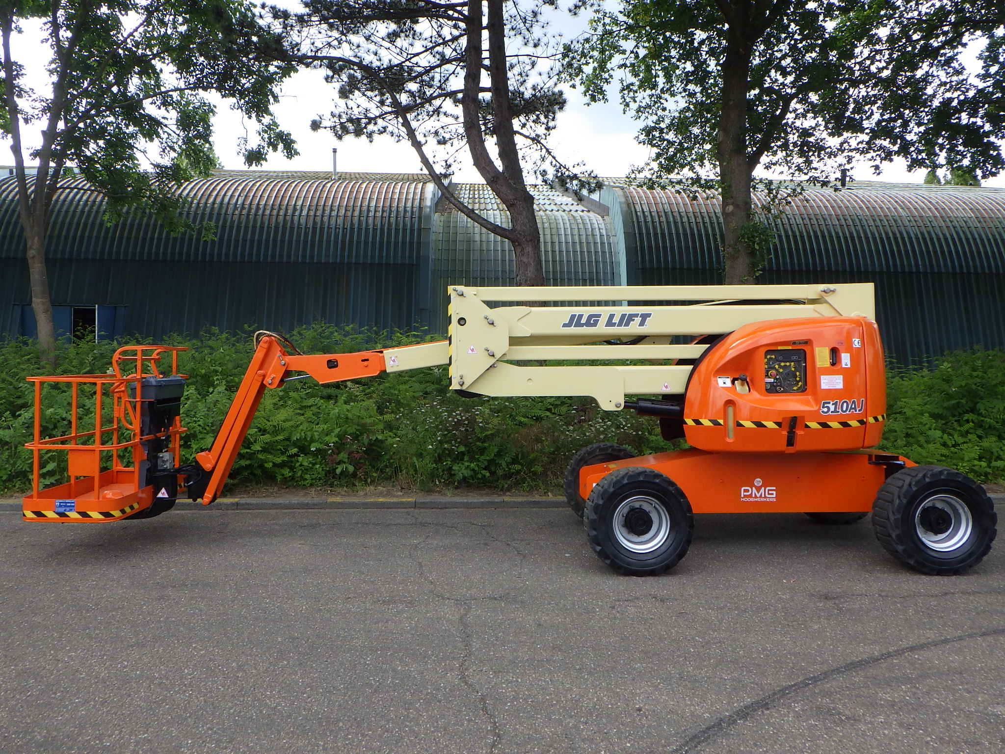 JLG 510AJ
