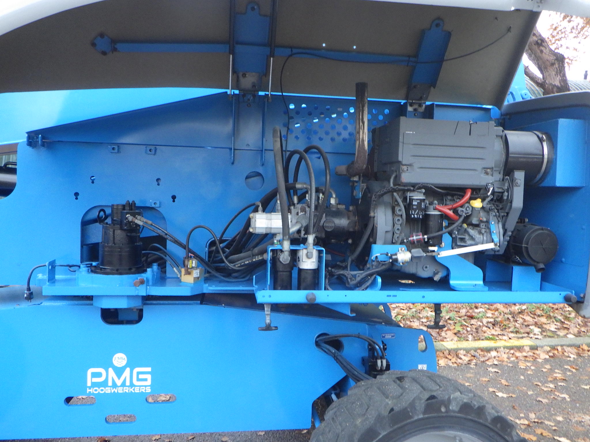 Genie S-65