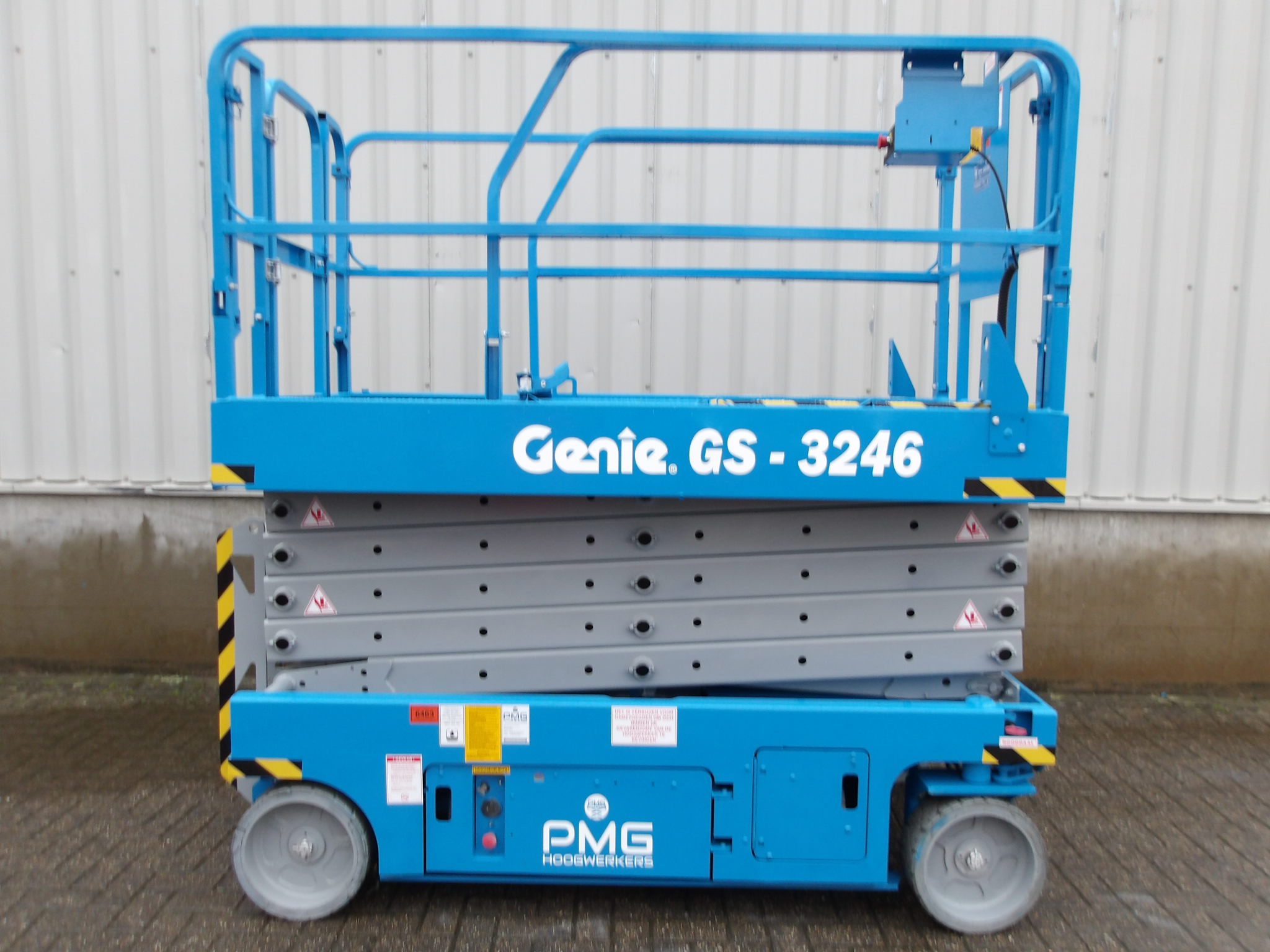 Genie GS-3246