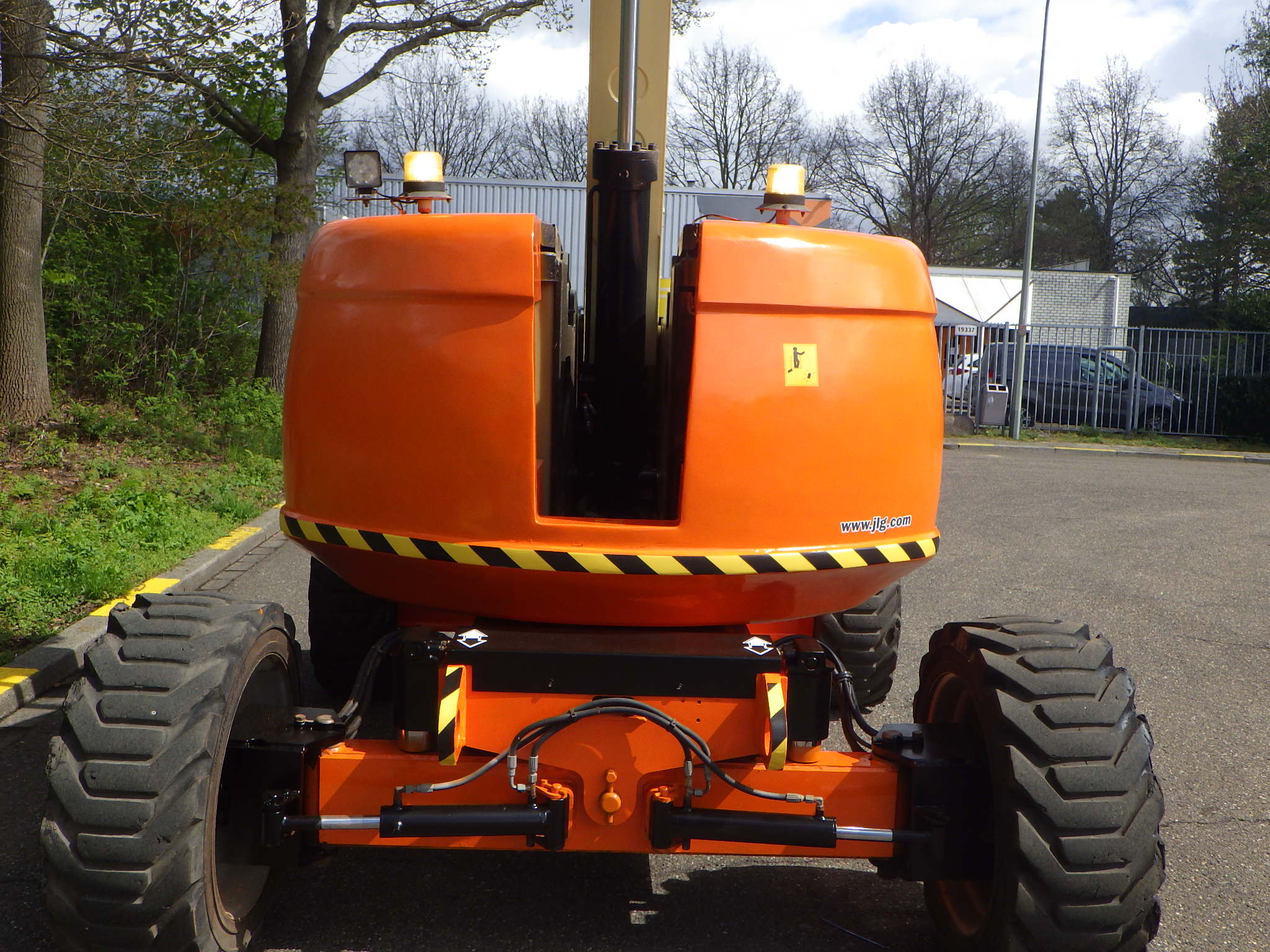 JLG 600AJ