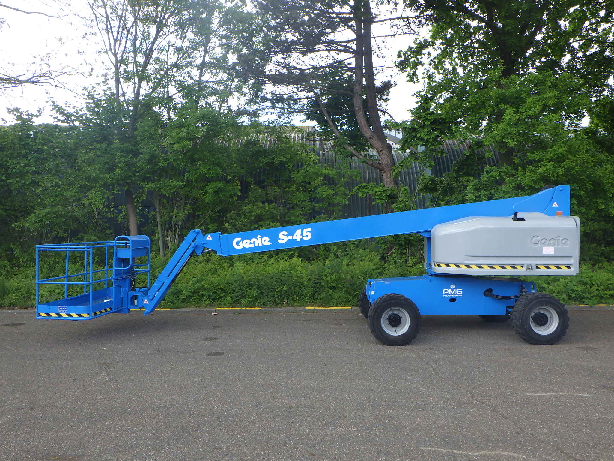 Genie S-45