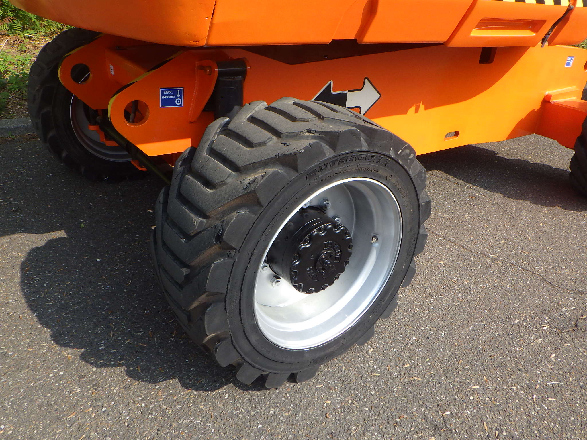 JLG 680S