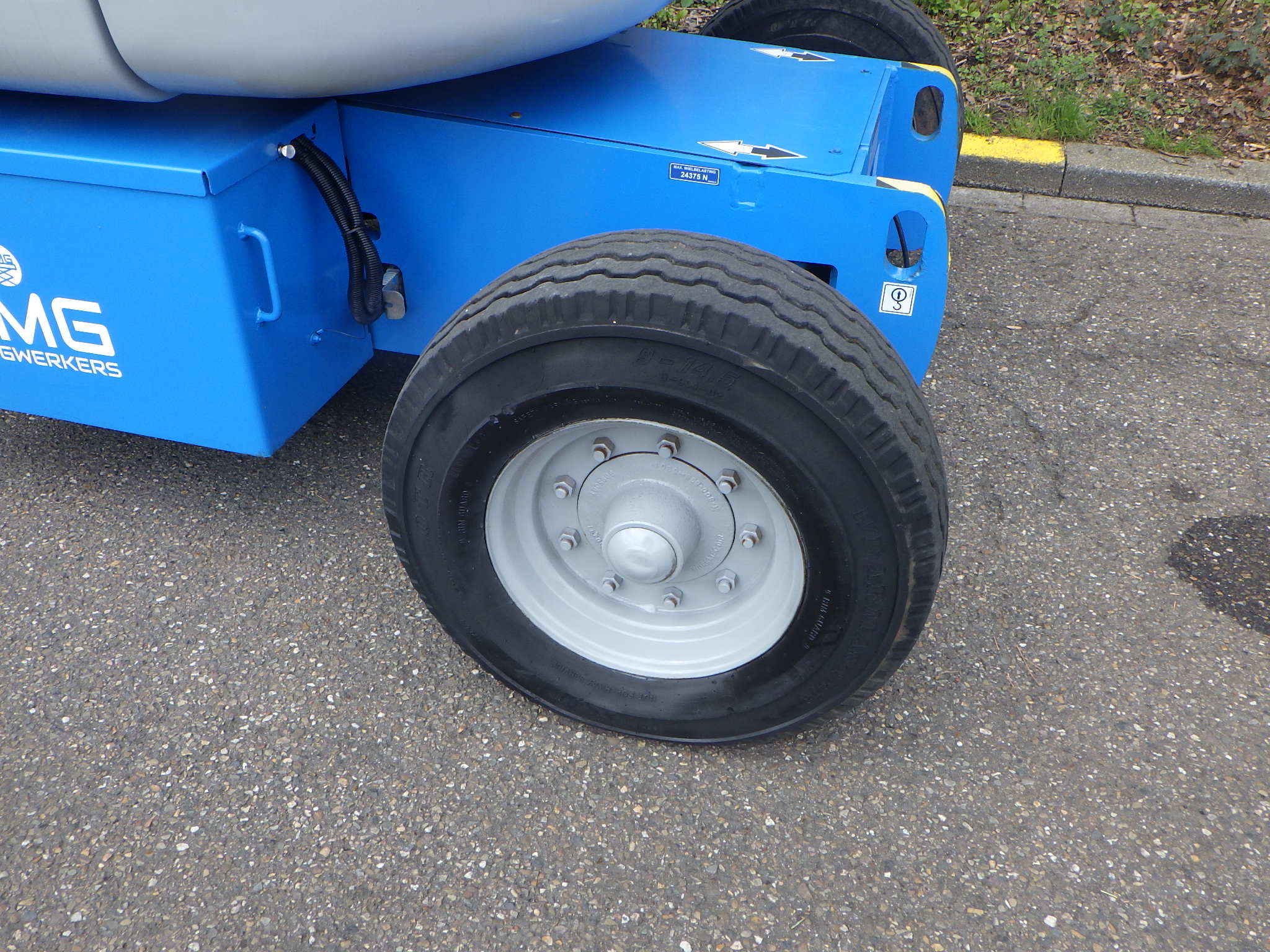 Genie Z-45/25 Bi 