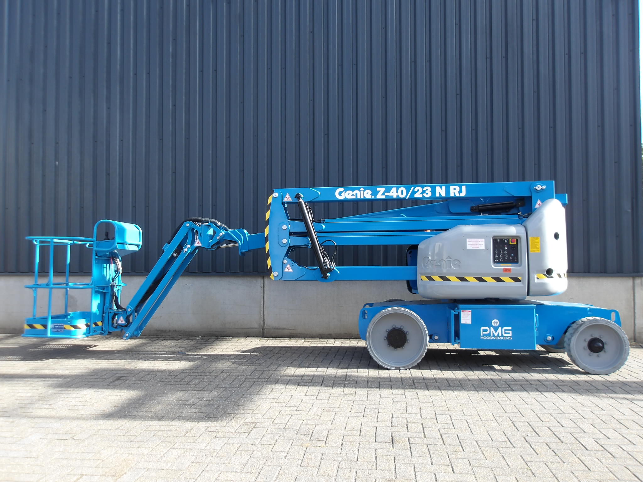 Genie Z-40/23N RJ