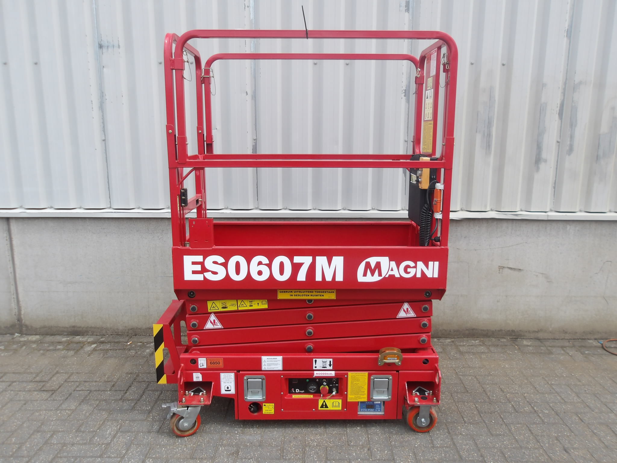 Magni ES0607M