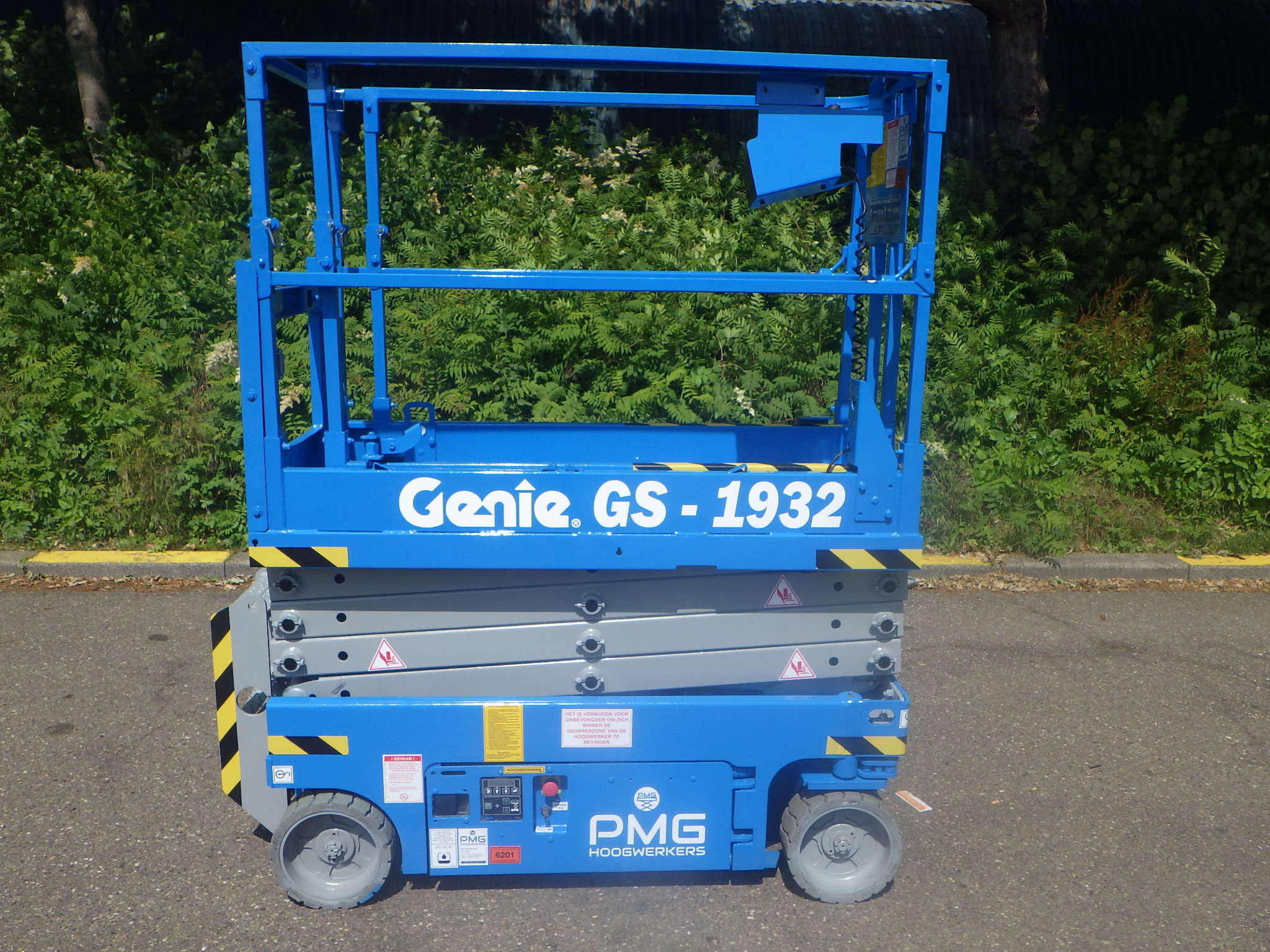 Genie GS-1932