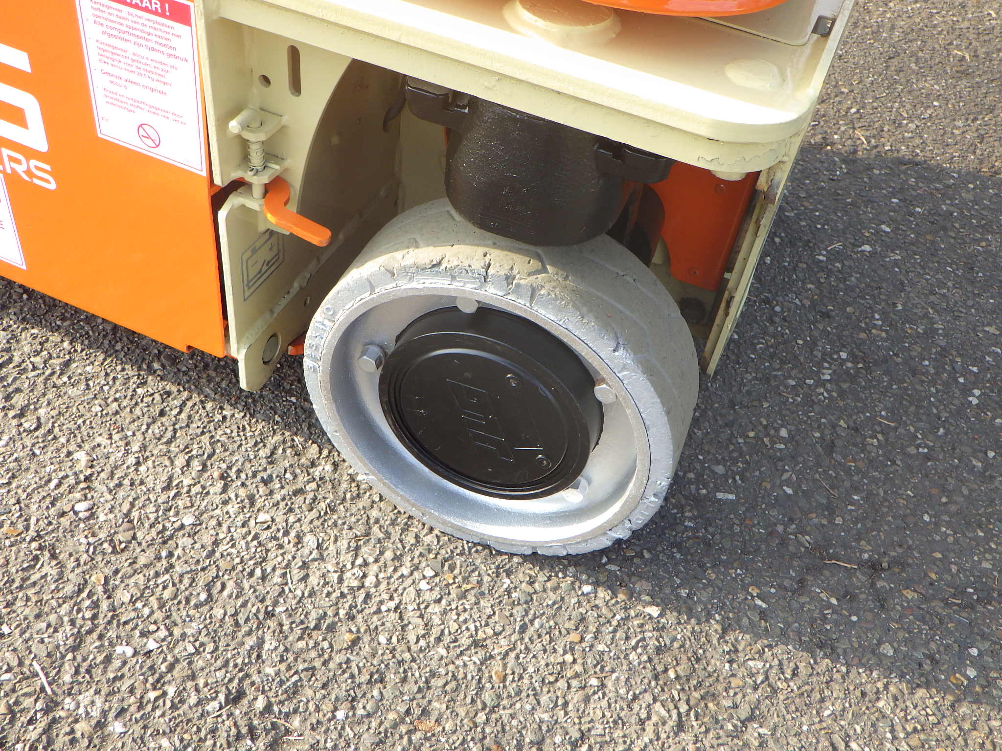 JLG 1230ES