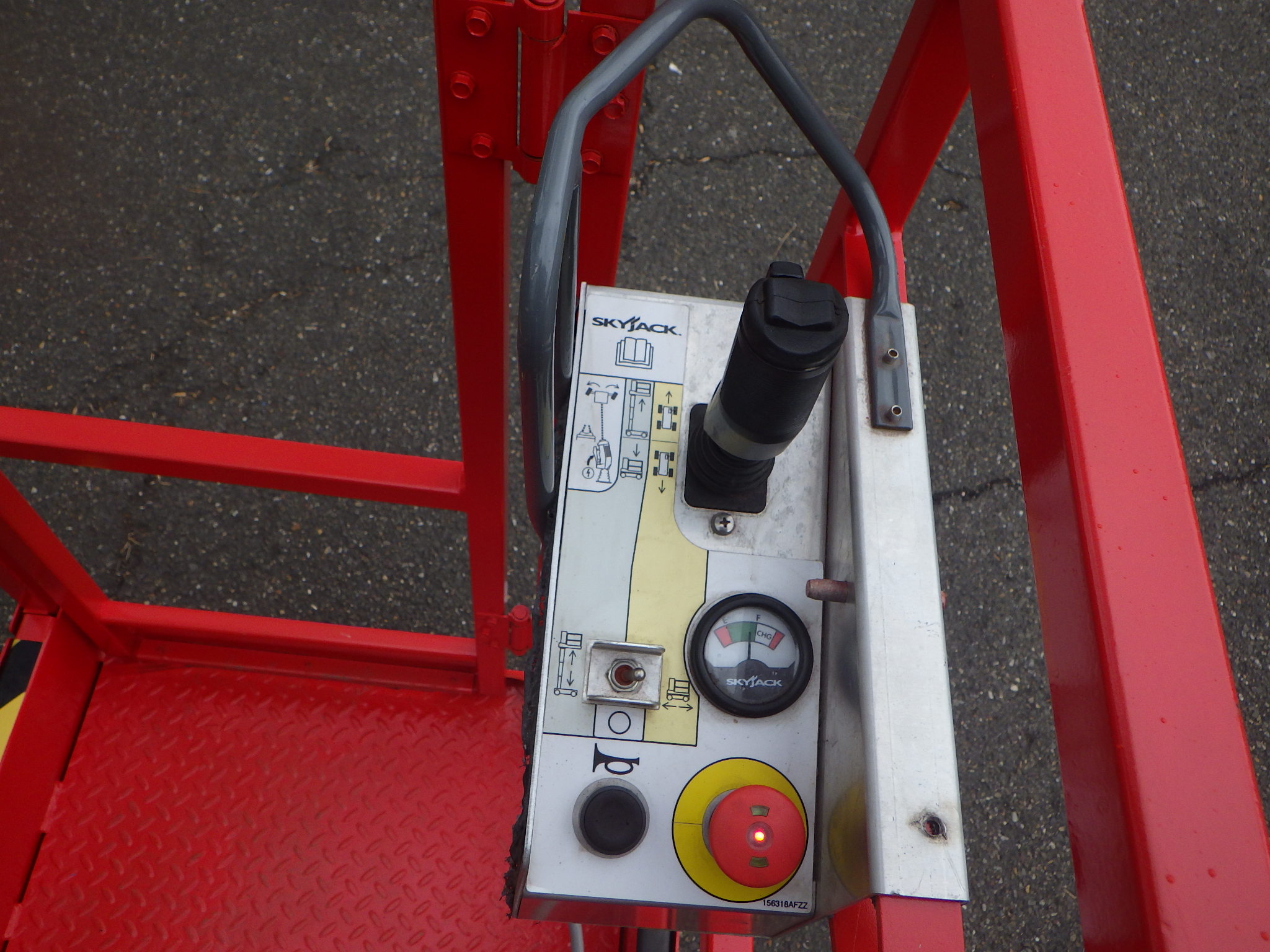 Skyjack SJ16