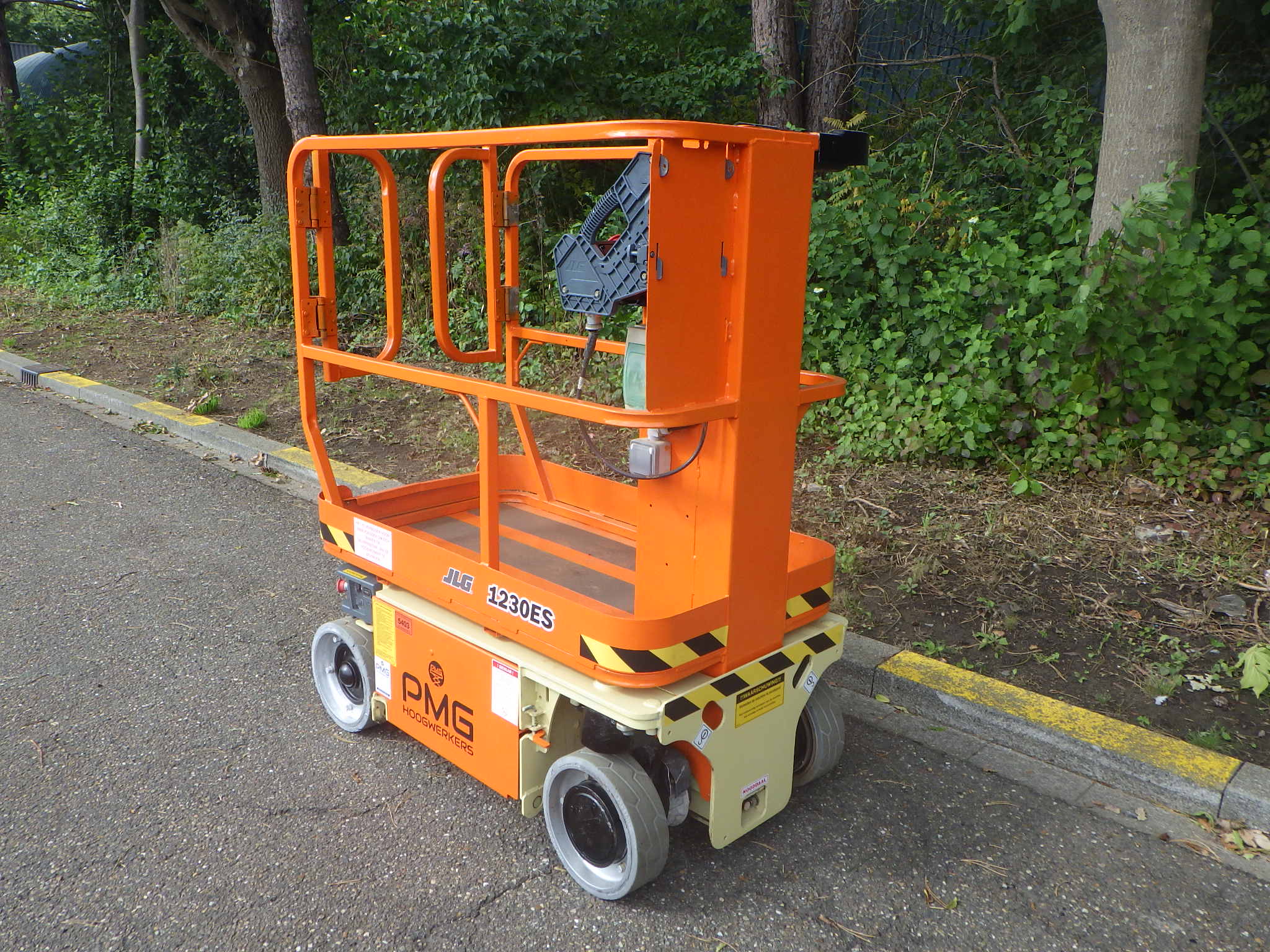 JLG 1230ES