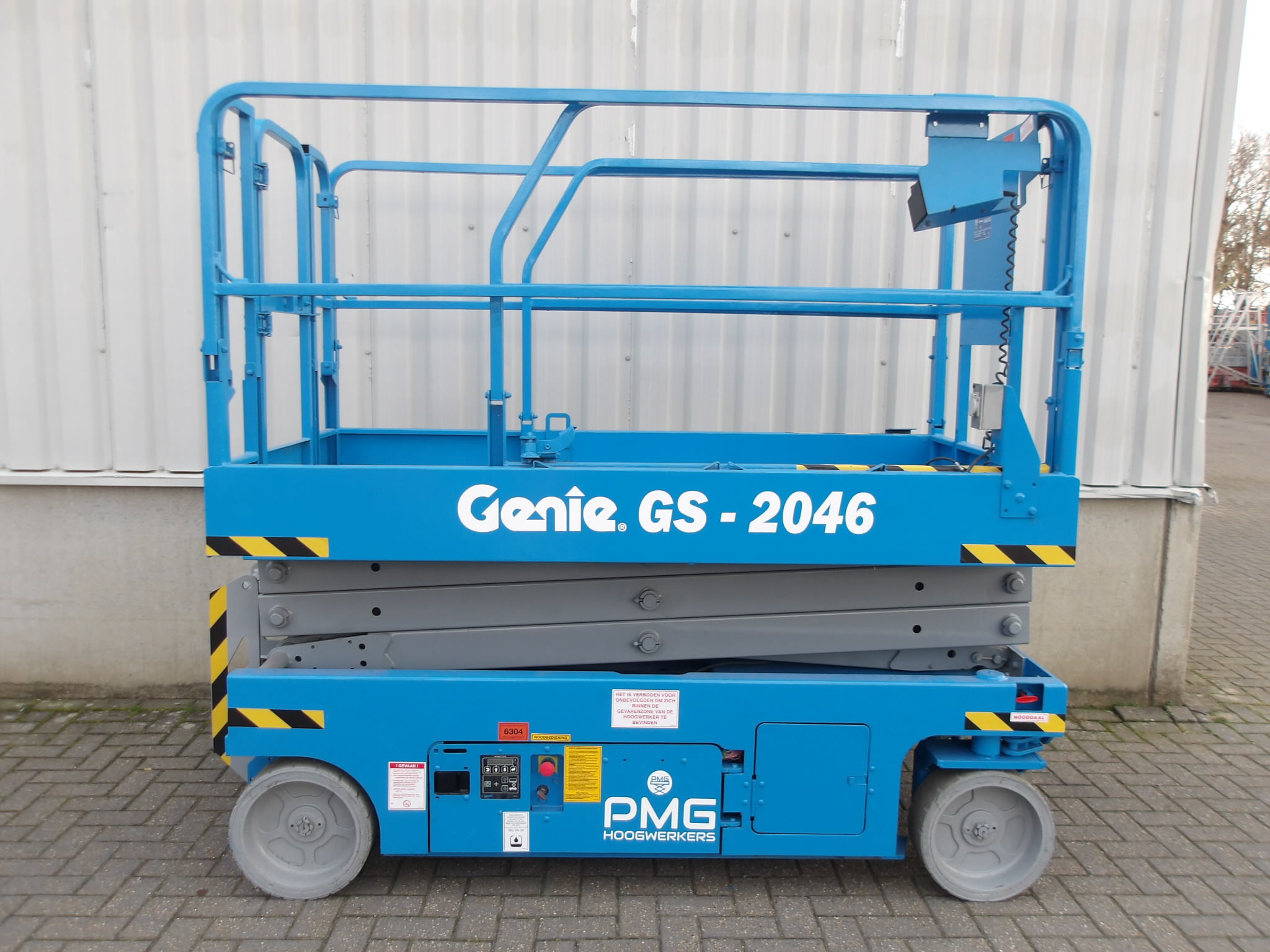 Genie GS-2046