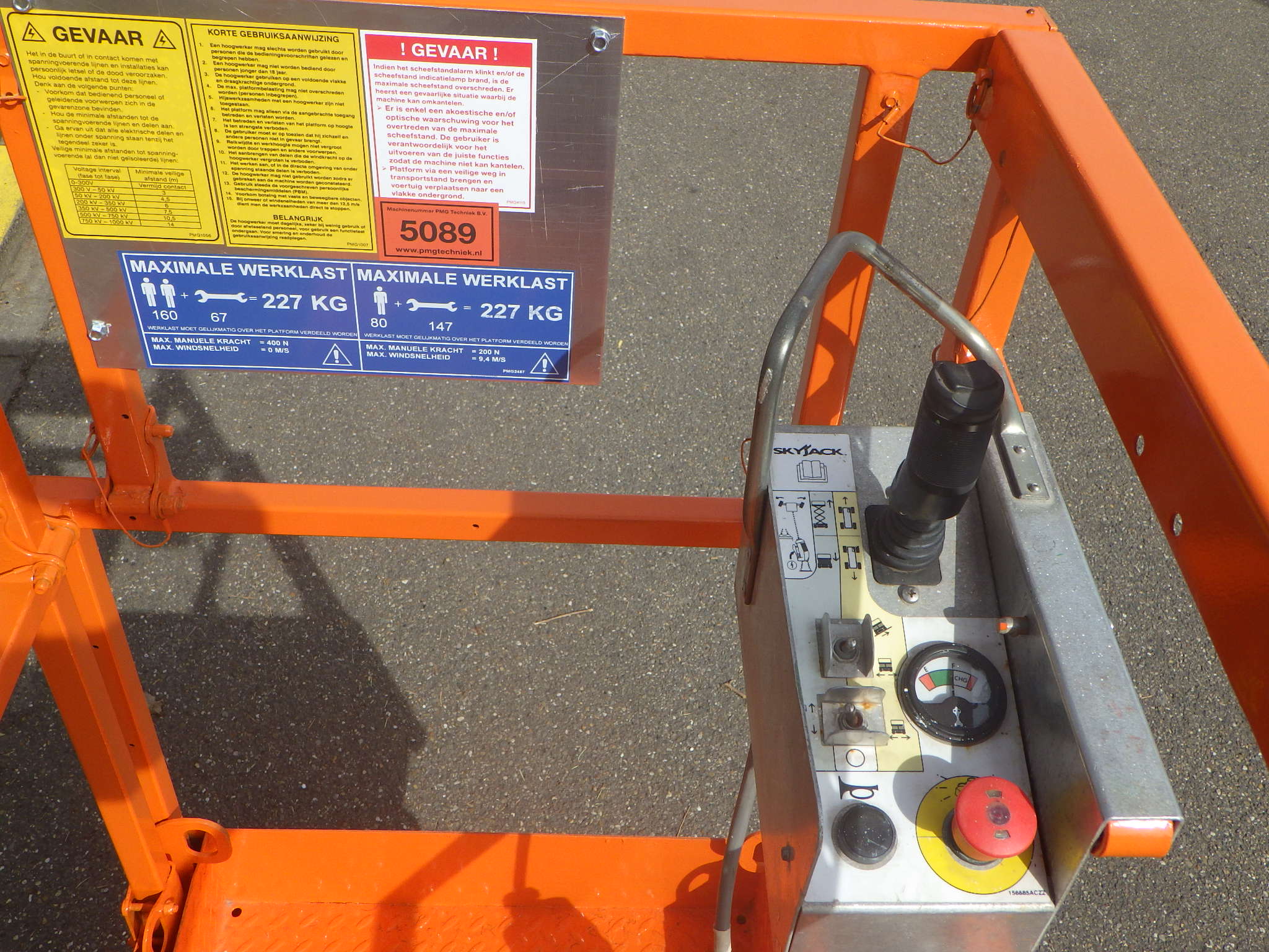 Skyjack SJ3219