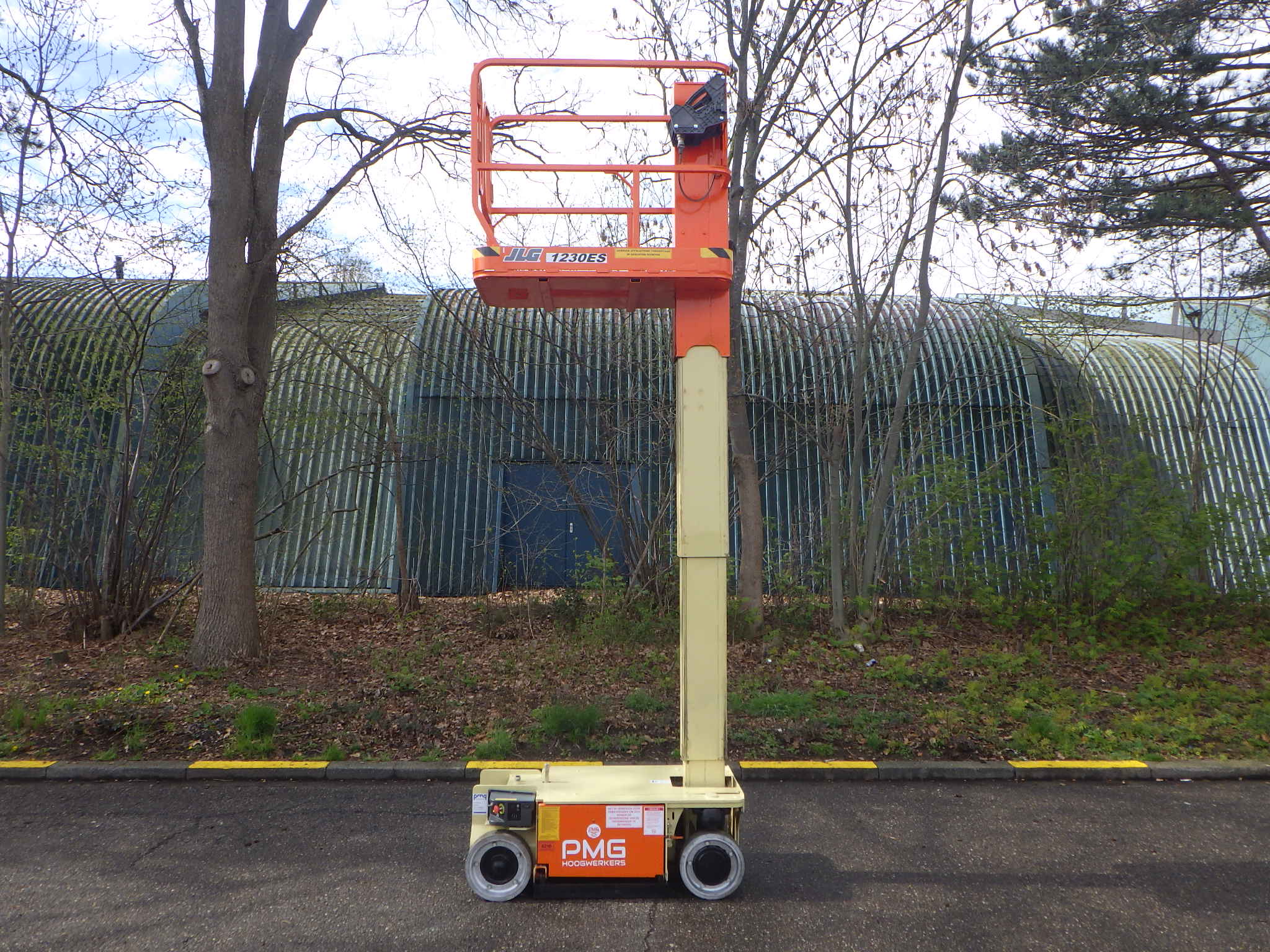 JLG 1230ES