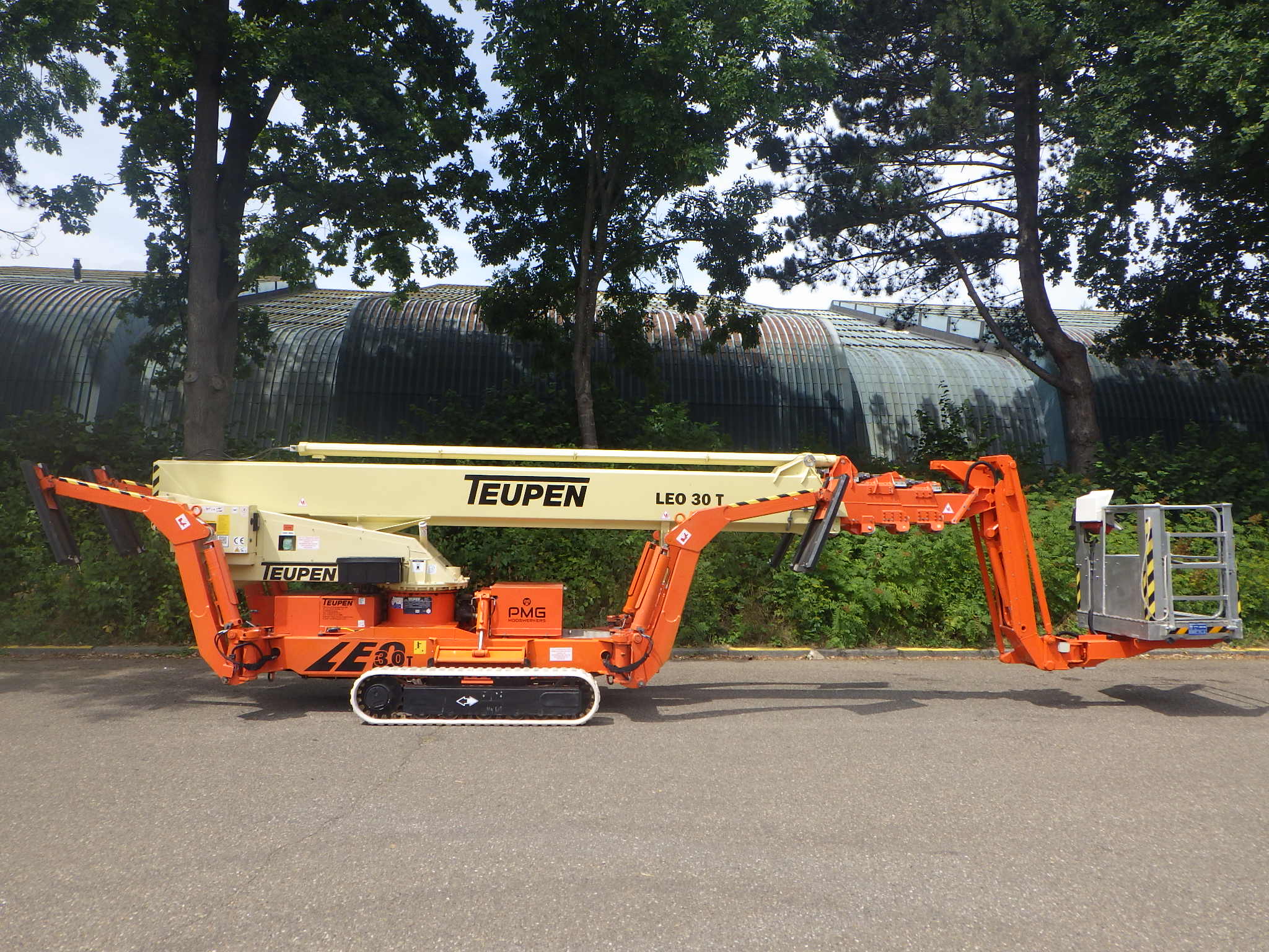 Teupen LEO30T