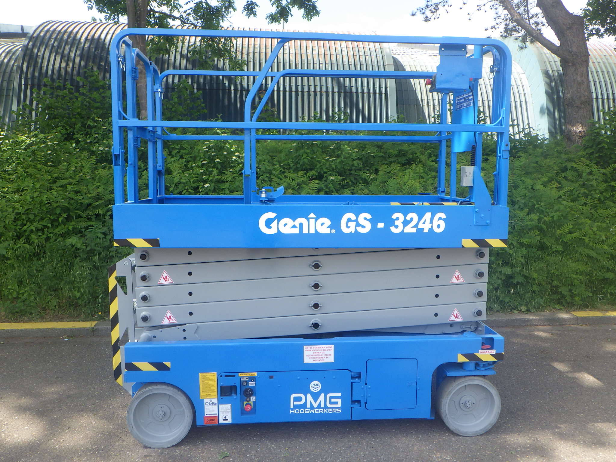 Genie GS-3246