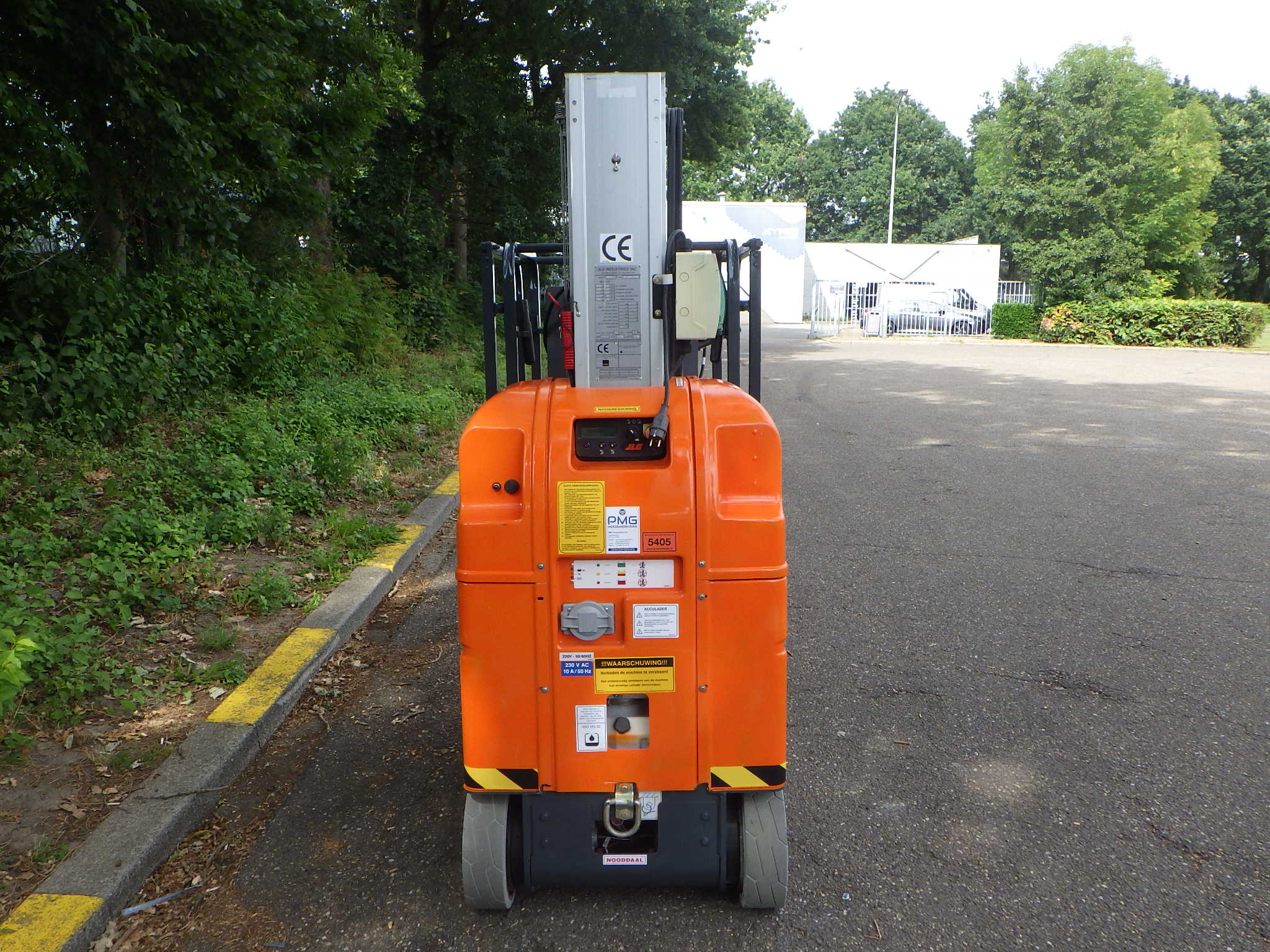 JLG 20MVL