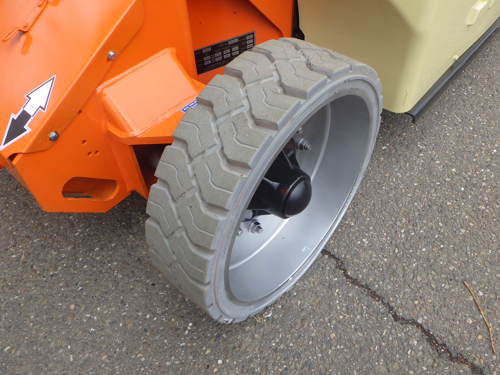 JLG E400AJPN