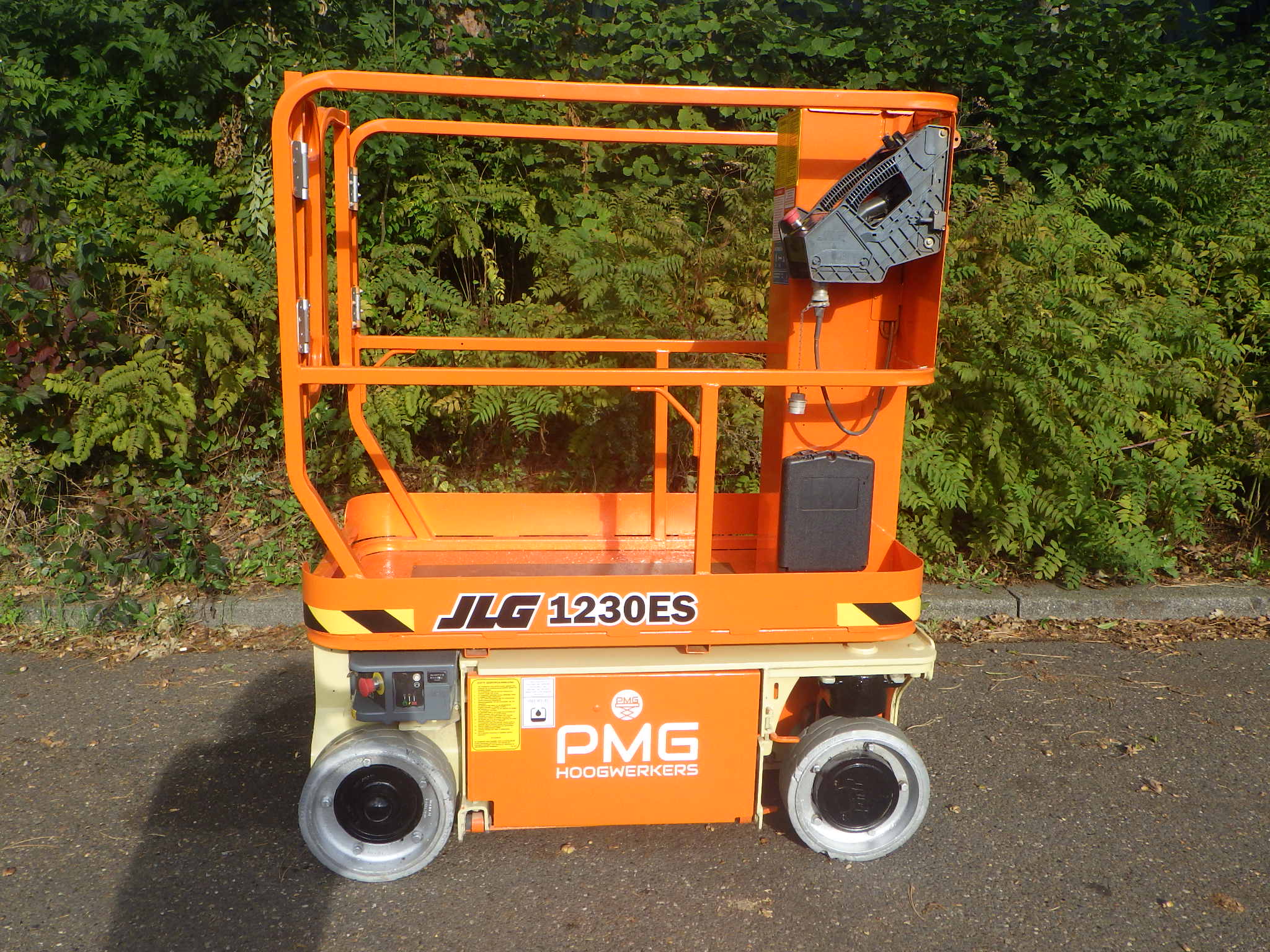 JLG 1230ES