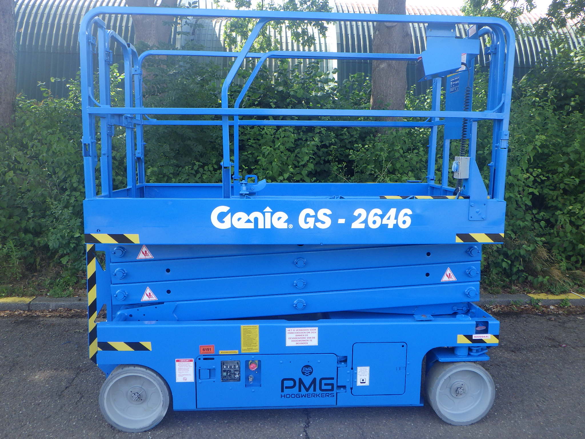 Genie GS-2646