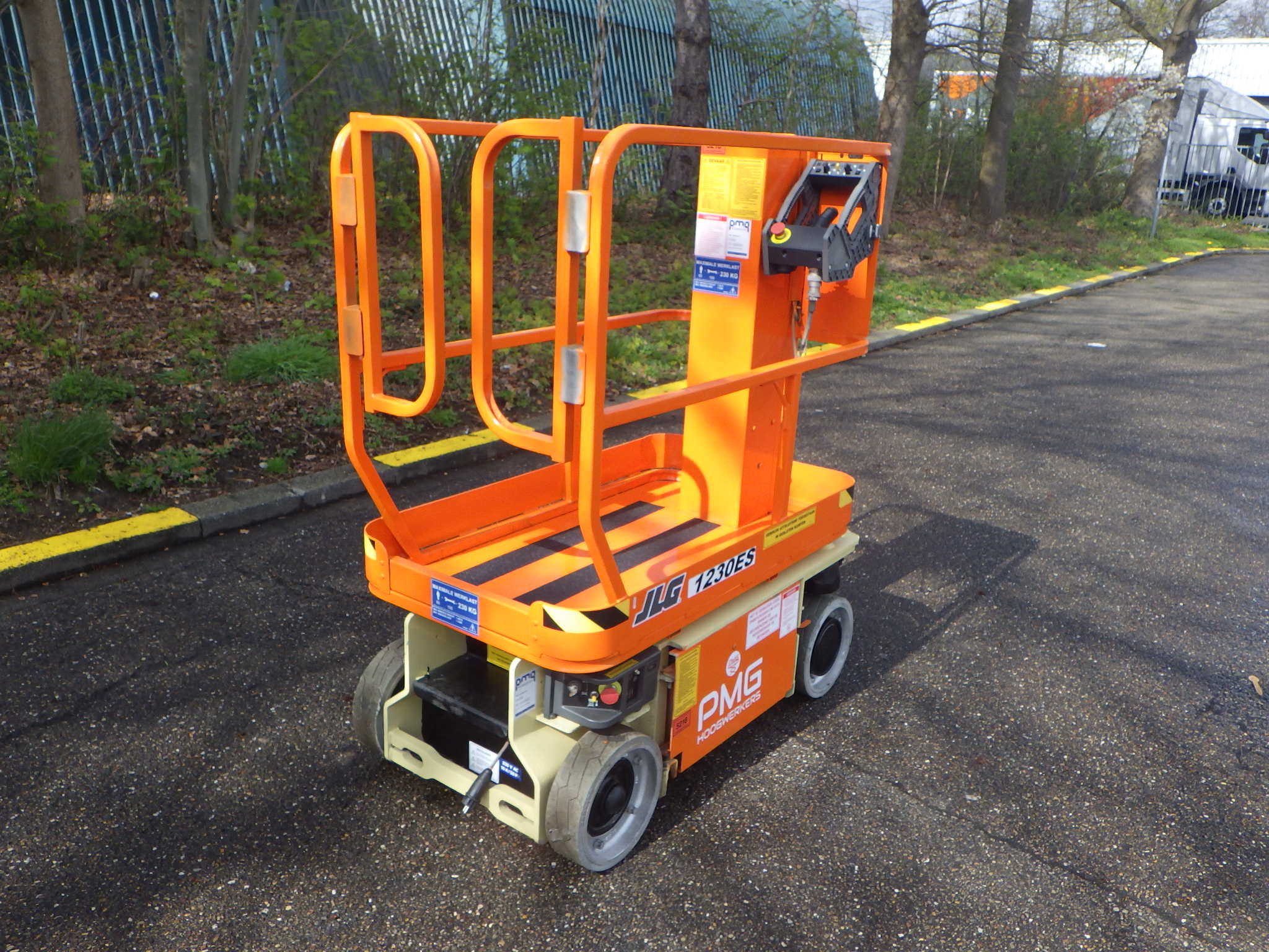 JLG 1230ES