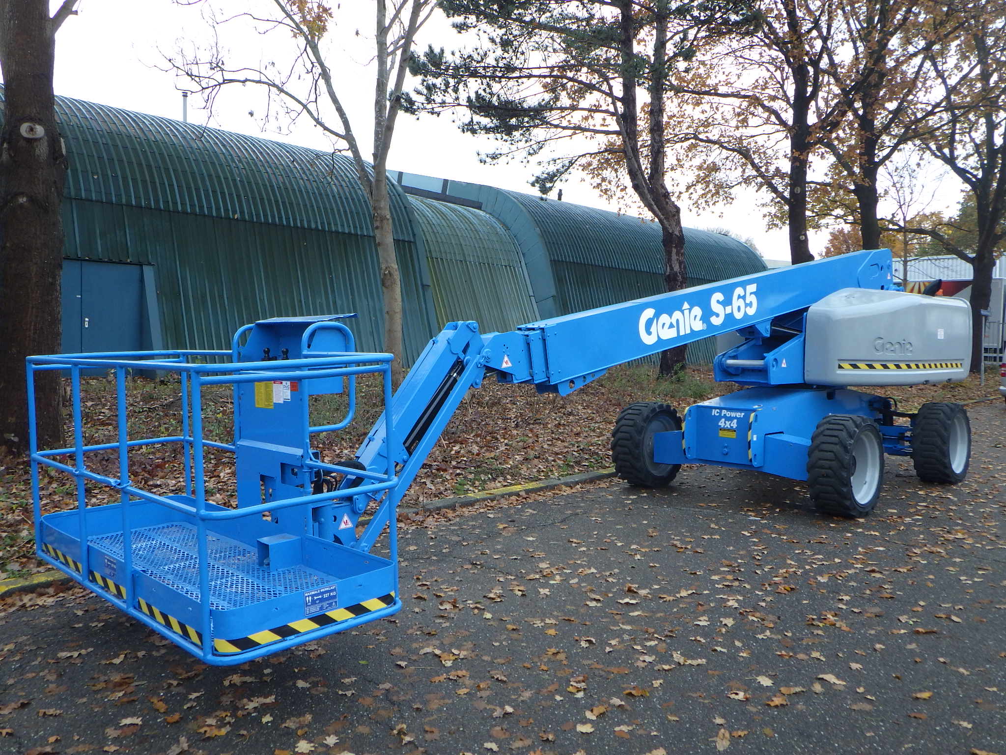 Genie S-65