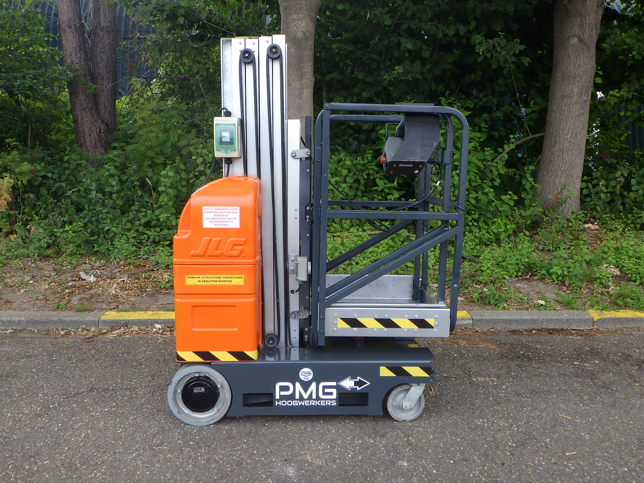 JLG 20MVL