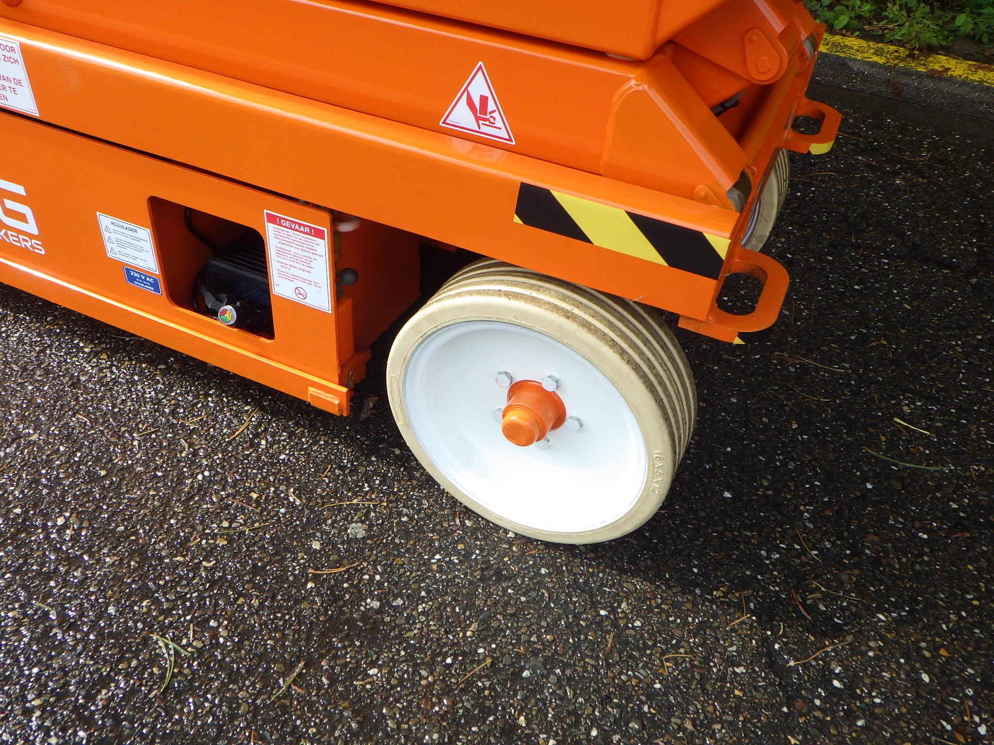 Skyjack SJ3220